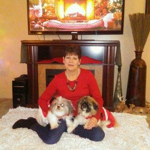 Meet your Posher, Rose